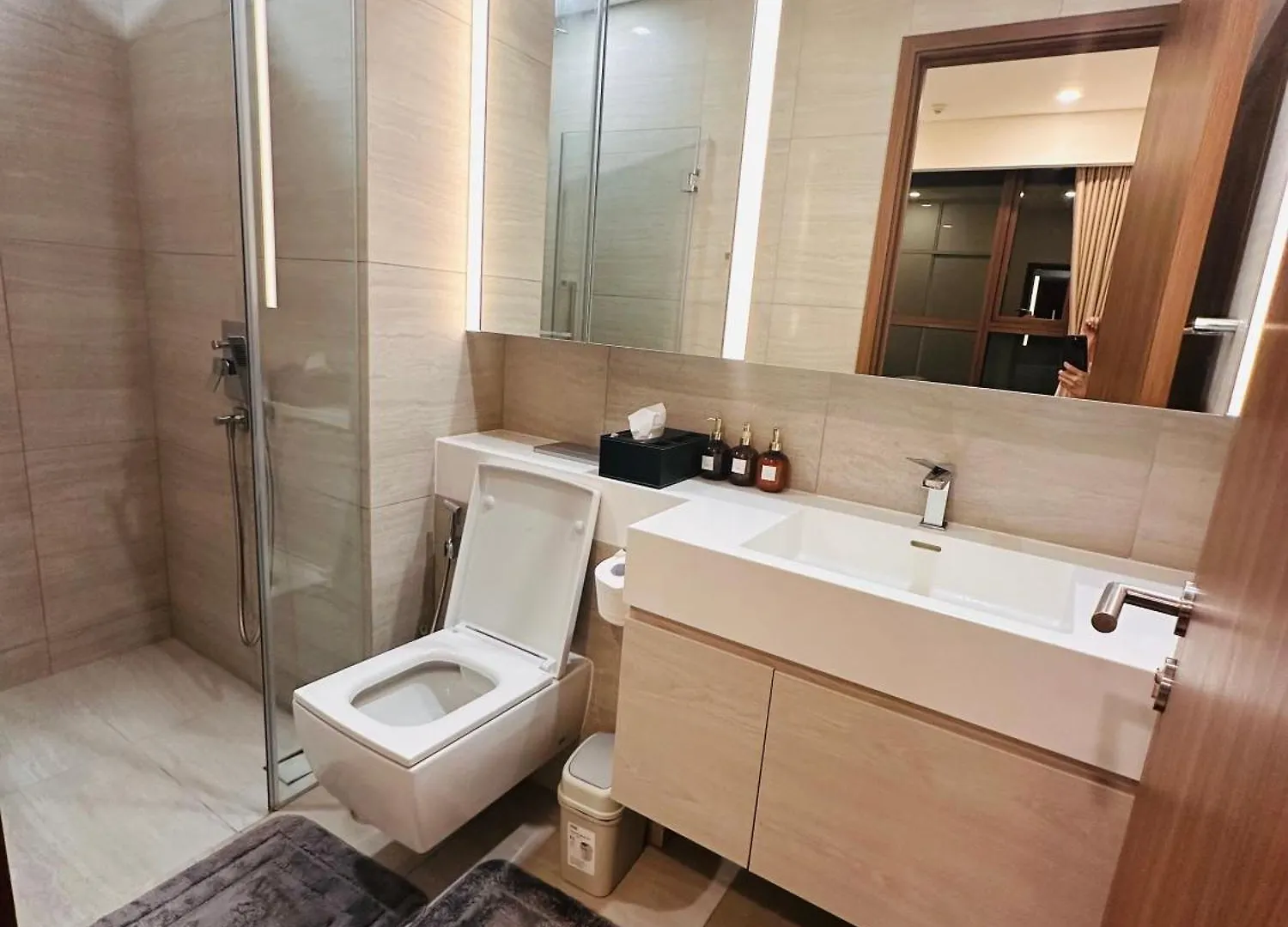 Luxury Fully Equipped Residence In Heart Of City Ho Chi Minh City Vietnam